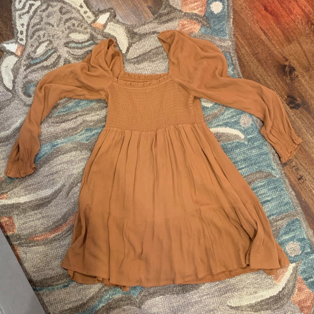 abercrombie smocked long sleeve babydoll dress brown/tan